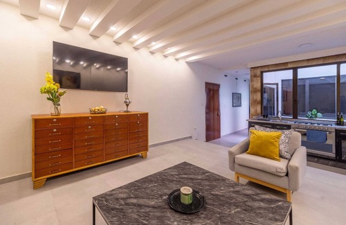 Historic Center Apartment | Mexico City Historic District Apartment