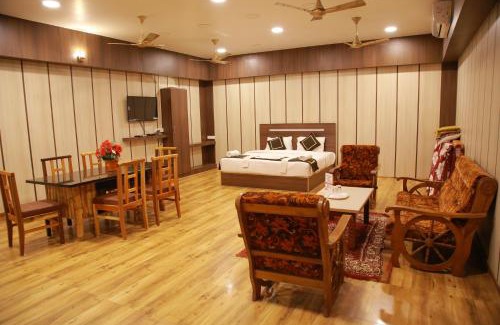 Periyur Hotel | MGS RESIDENCY BODI