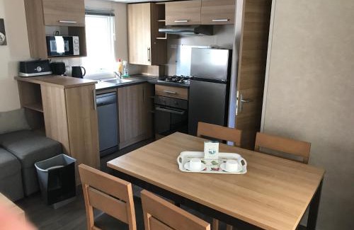 Pont-Aven Other | MH-6 PERS-3 CH-2 SDB-lave vaisselle-lave linge - WIFI GARANTIE - grande terrasse