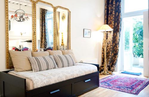 Moliere - Edgard Quinet Apartment | MHL - Maison Hotel Lyon