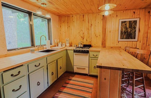 Salida Cabin | Mi Casita at The TaTa River Cabins