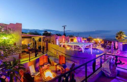 Desert Hot Springs Hotel | MI KASA HOT SPRINGS 420,Adults Only, Clothing Optional