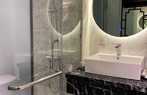 Thu Dau Mot Hotel | Mia Hotel (Feliz Hotel Binh Duong)