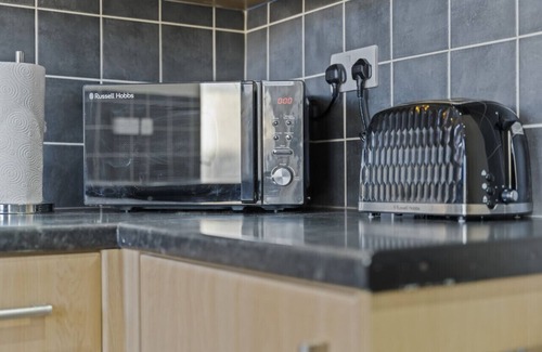 Newark upon Trent House | Mia's House: Park view +Parking