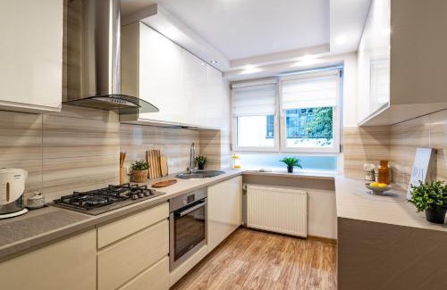 Sielce Apartment | Mia Stępińska near the Royal Lazienki