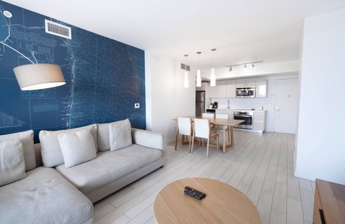 Hallandale Beach Apartment | Miami Beach Cozy Unique Apt w/Kitchen and Beach Service