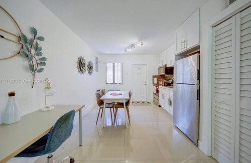 Seybold House | Miami Design District/Wynwood Townhome 298