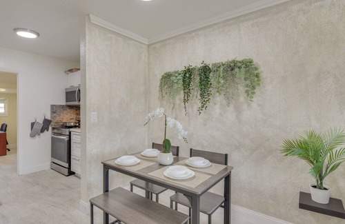 Miami Gardens Apartment | Miami Gardens Apt: 5 Miles to Hard Rock Stadium