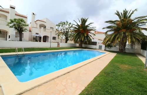 Miami Platja House | Miami playa. Casa Palmito with private heated jacuzzi, Pool , A/C