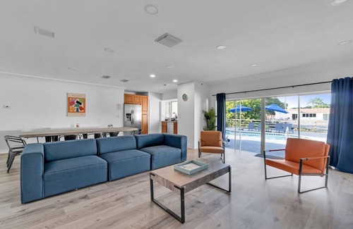 Ojus House | Miami Waterfront w/Heated Pool-Great for Families!