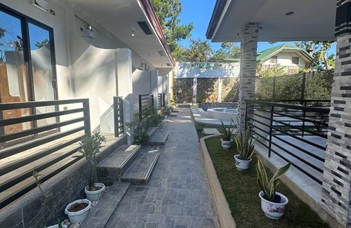 Puerto Princesa City Centre Apartment | Micasa Mabini