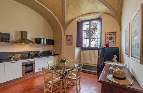 San Gersole-Torre Rosse Apartment | MIchelangelo Apartment with garden