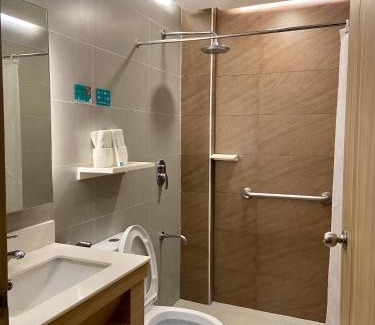 Tarlac Hotel | Microtel by Wyndham Tarlac