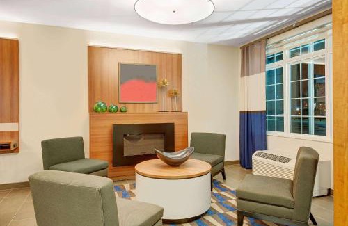 Ridley Park Hotel | Microtel Inn & Suites by Wyndham Philadelphia Airport Ridley Park