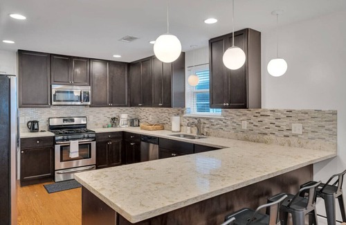 Bayou St. John House | Mid-Century 2BR - Near Bike Trail, French Quarter