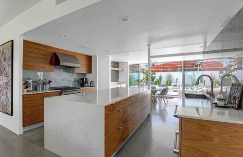 Racquet Club Estates House | Mid-Century Steel Oasis in Palm Springs