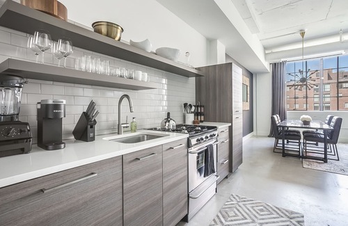 Old Fourth Ward Apartment | Mid Century Vintage by Atlanta Luxury Rentals