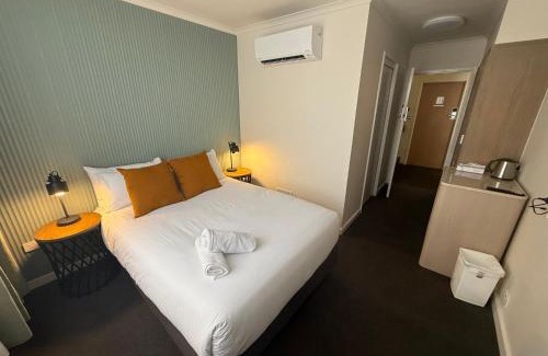 Warrnambool Hotel | Mid City Motel Warrnambool