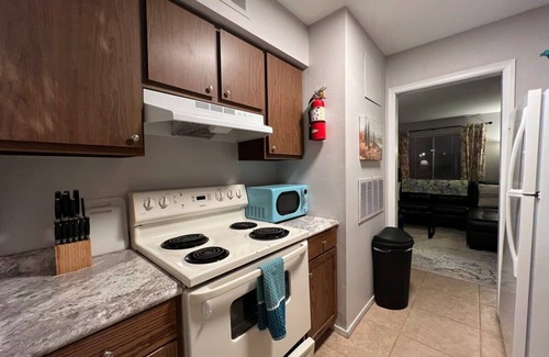 Mid City South Apartment | Mid-City townhouse 2 BR apt