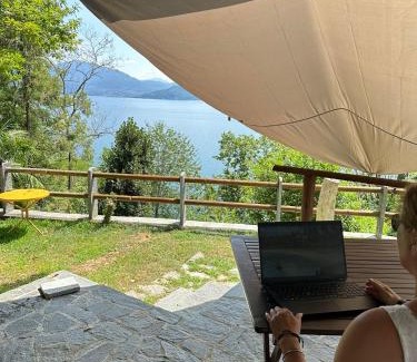 Ghiffa House | Mid of Nature ' Bella Vista Lago Maggiore charmant mit traumhaften Seeblick, Terrasse und großen Garten