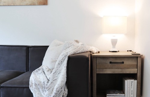 Coeur d'Alene Apartment | Mid-Town Coeur d'Alene Apartment