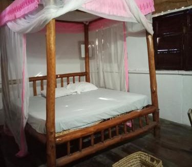 Gede Bed & Breakfast | Mida Creek Eco Camp - cottage house