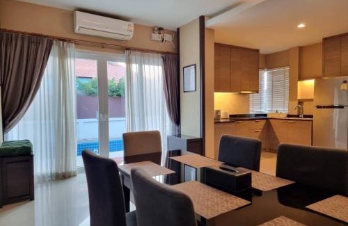 Na Kluea Villa | Midas Pool Villa