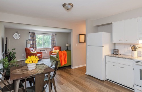 Kettering Apartment | MidCentury Modern - UD WPAFB