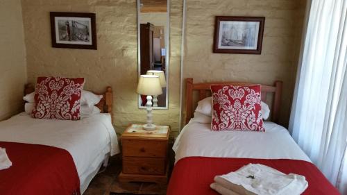 Karoo Hoogland Bed & Breakfast | Middelfontein Farm