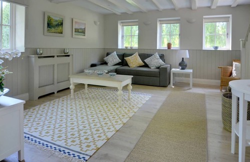 Leigh House | Middle Barn in the beautiful Tonbridge