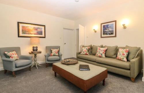 Cupar House | Middle Cottage - Tarvit