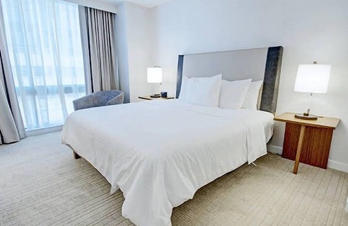 Midtown East House | Midtown 45 at New York - Hotel Room