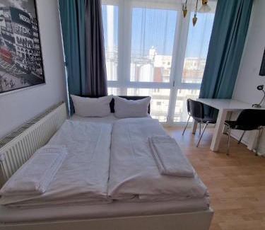 Rathaus Apartment | MIDTOWN Apartments