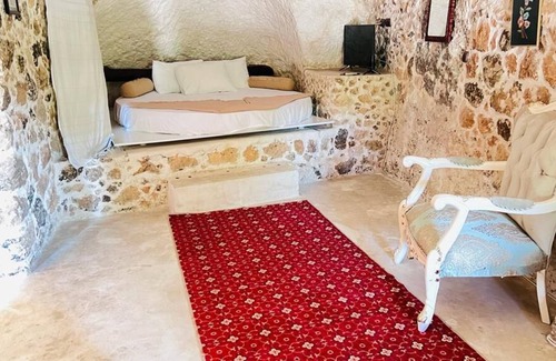 Artuklu Hotel | Midyat Antik Otel