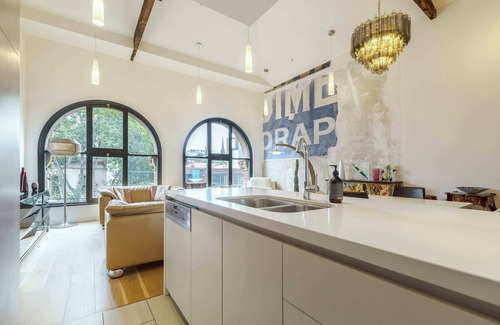Cremorne Apartment | Milan meets New York in vibrant Richmond precinct