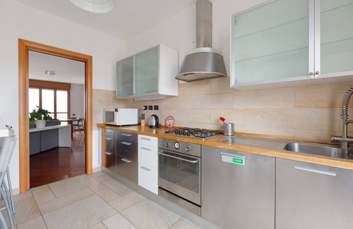 Lambrate Apartment | Milan-Rubattino Comfy APT - with 2 Terraces