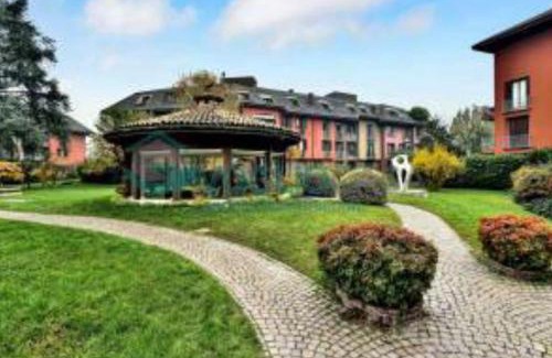 Lampugnano Apartment | Milano San Siro Stadium Rho Fair Pool Garden WiFi