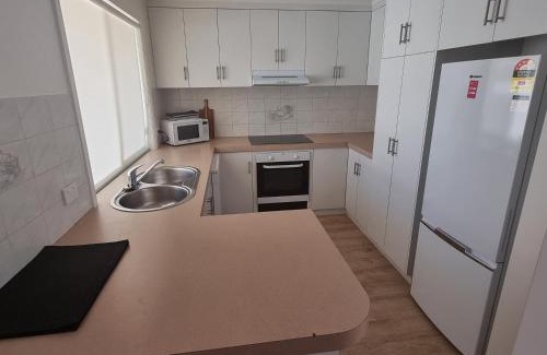 Mildura House | Mildura Holiday Homes - 15th Street