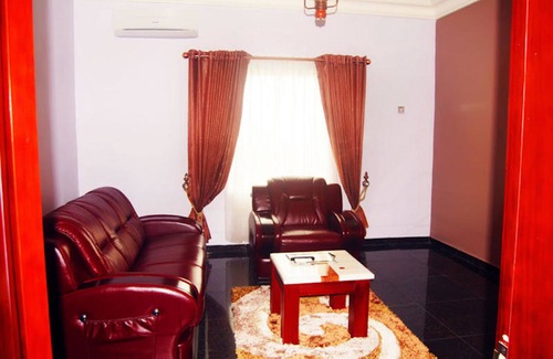 Ajah Hotel | Milestone Hotel