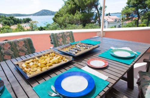 Prvic Luka Apartment | Milica Garden