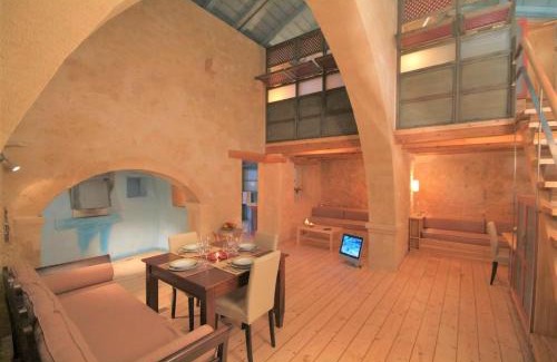 Roustika House | Milio's House