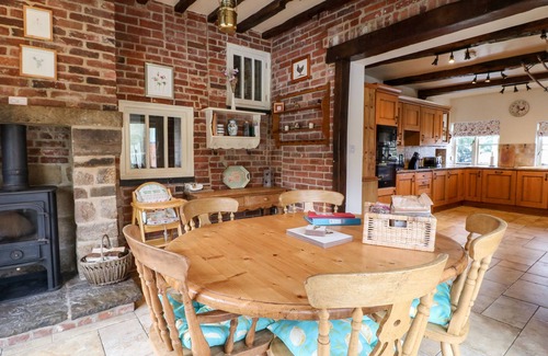 Hundall Cottage | Mill Farm - The Farmhouse