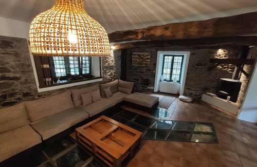 Coiros Cottage | Mill rural house