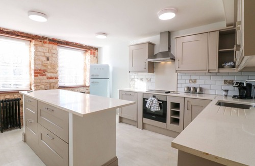 Mansfield Cottage | Mill View Duplex