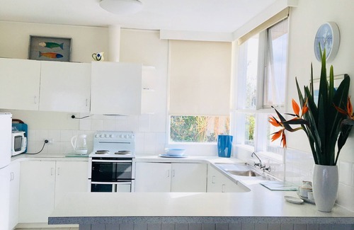 St Leonards Cottage | Million $ majestic waterfront views BBQ fishing beach wineries