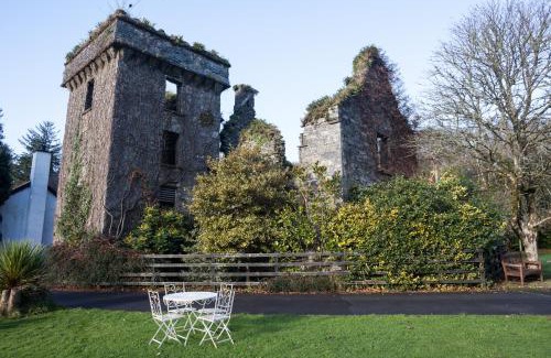 Ballyvourney Hotel | Mills Inn