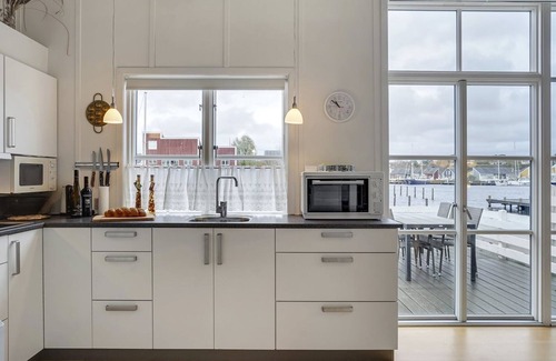 Øer Strand House | "Milo" - 5m from the sea by Interhome