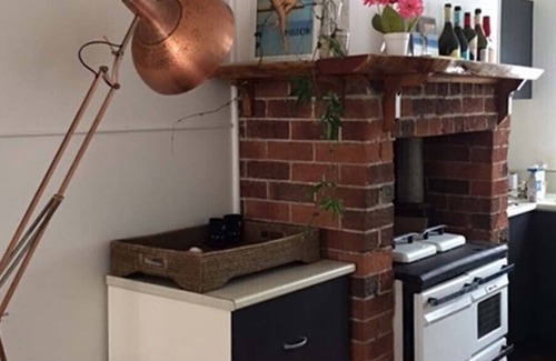 Milton House | Milton 1940s Renovated Cottage, Vintage French Style - Country and beach