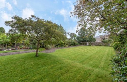 Broughty Ferry Apartment | Milton Bank Mansion Garden Apartment
