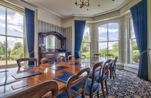 Bedford House | Milton House Group Retreats